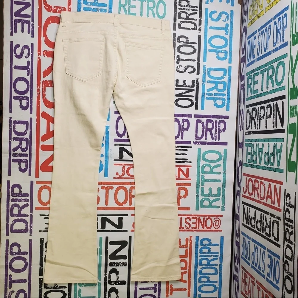 Off white color stack denim jeans no rip Sz various
